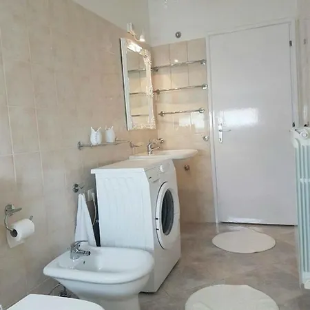 Christine Apartament