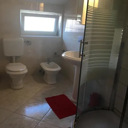 Christine Apartament