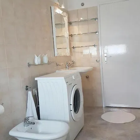 Apartment Christine By Partner Tourist Agency Umag